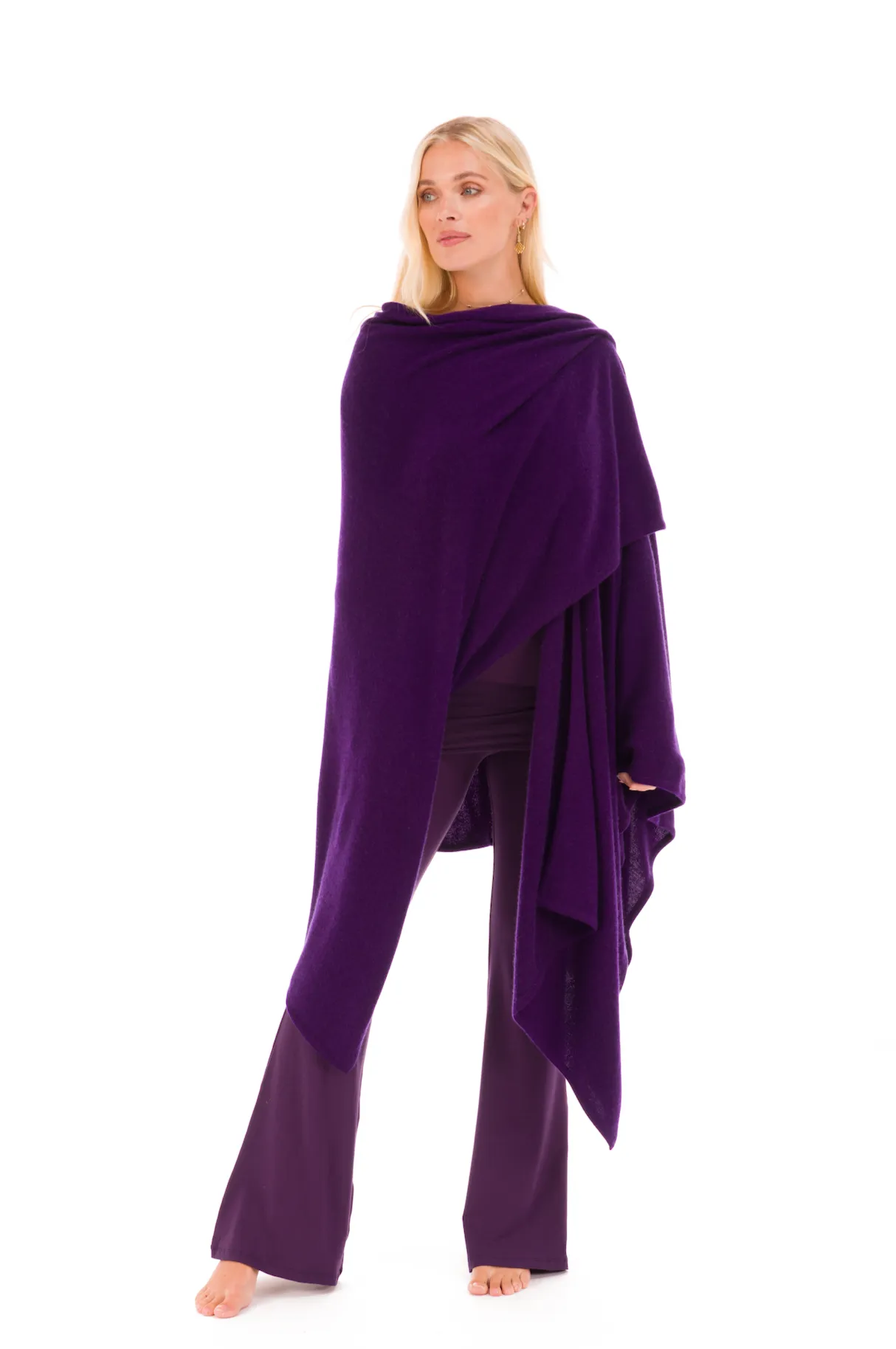 2 PLY AVALON CASHMERE CAPE AUBERGINE