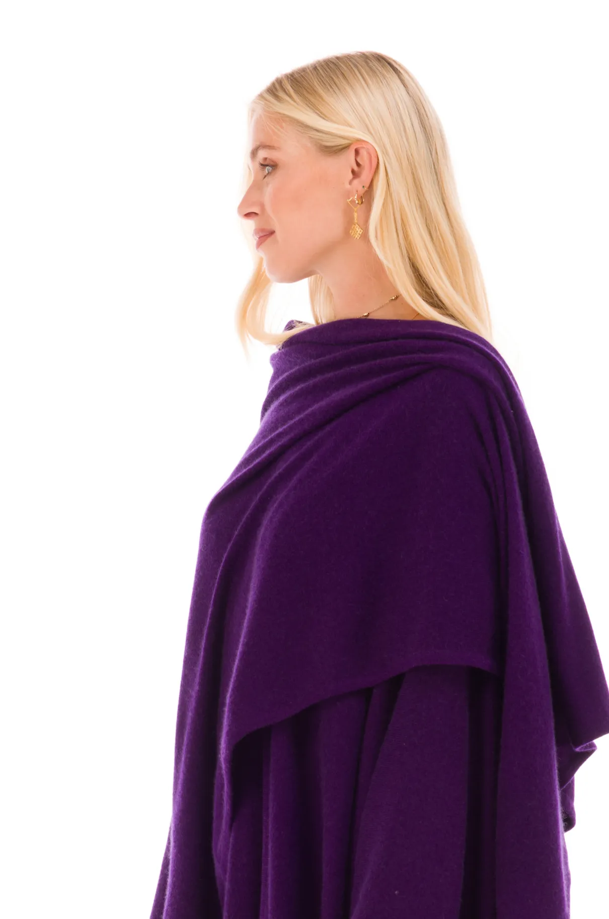 2 PLY AVALON CASHMERE CAPE AUBERGINE