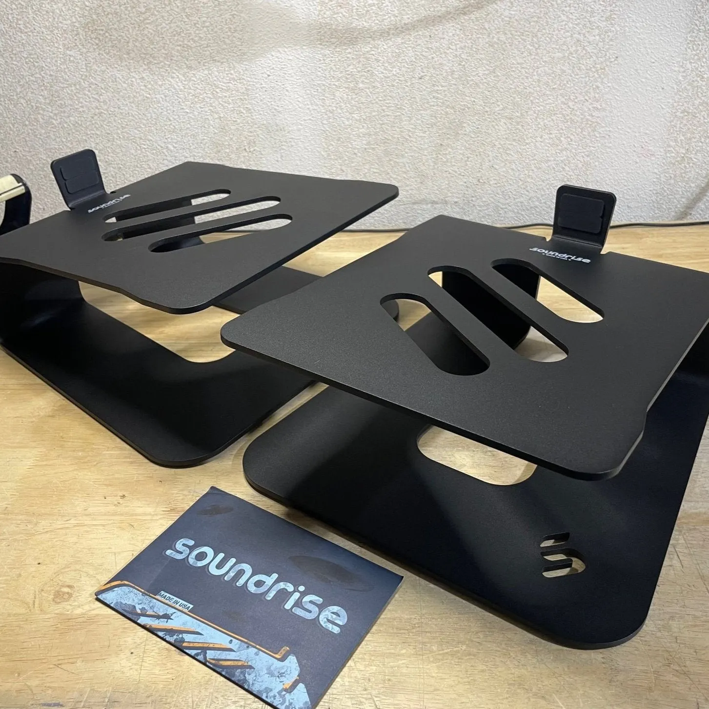 B-Stock BIG-5 Large Studio Monitor Stands 5" Inch Pair