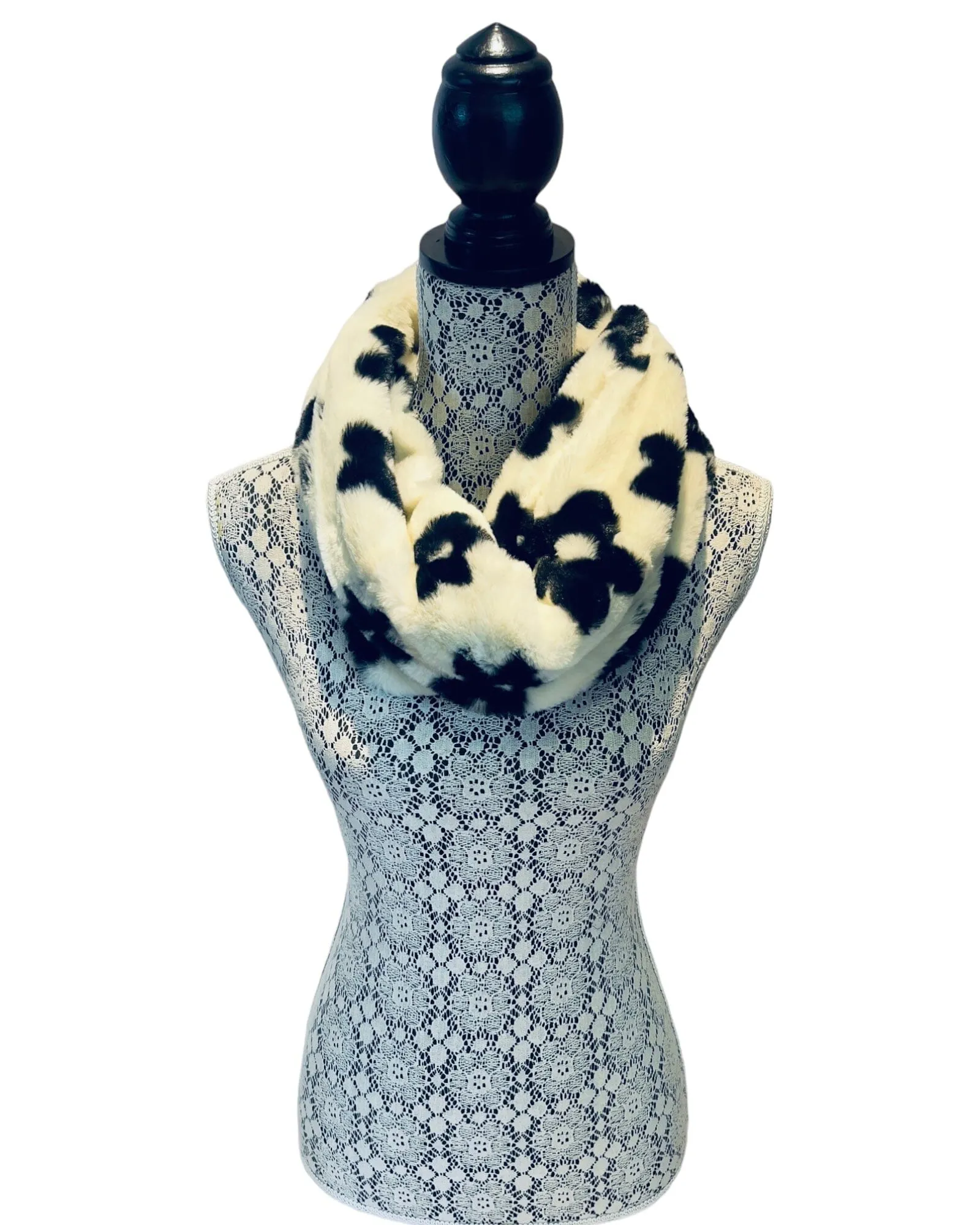 BLACK DAISIES FLUFFY IVORY INFINITY SCARF