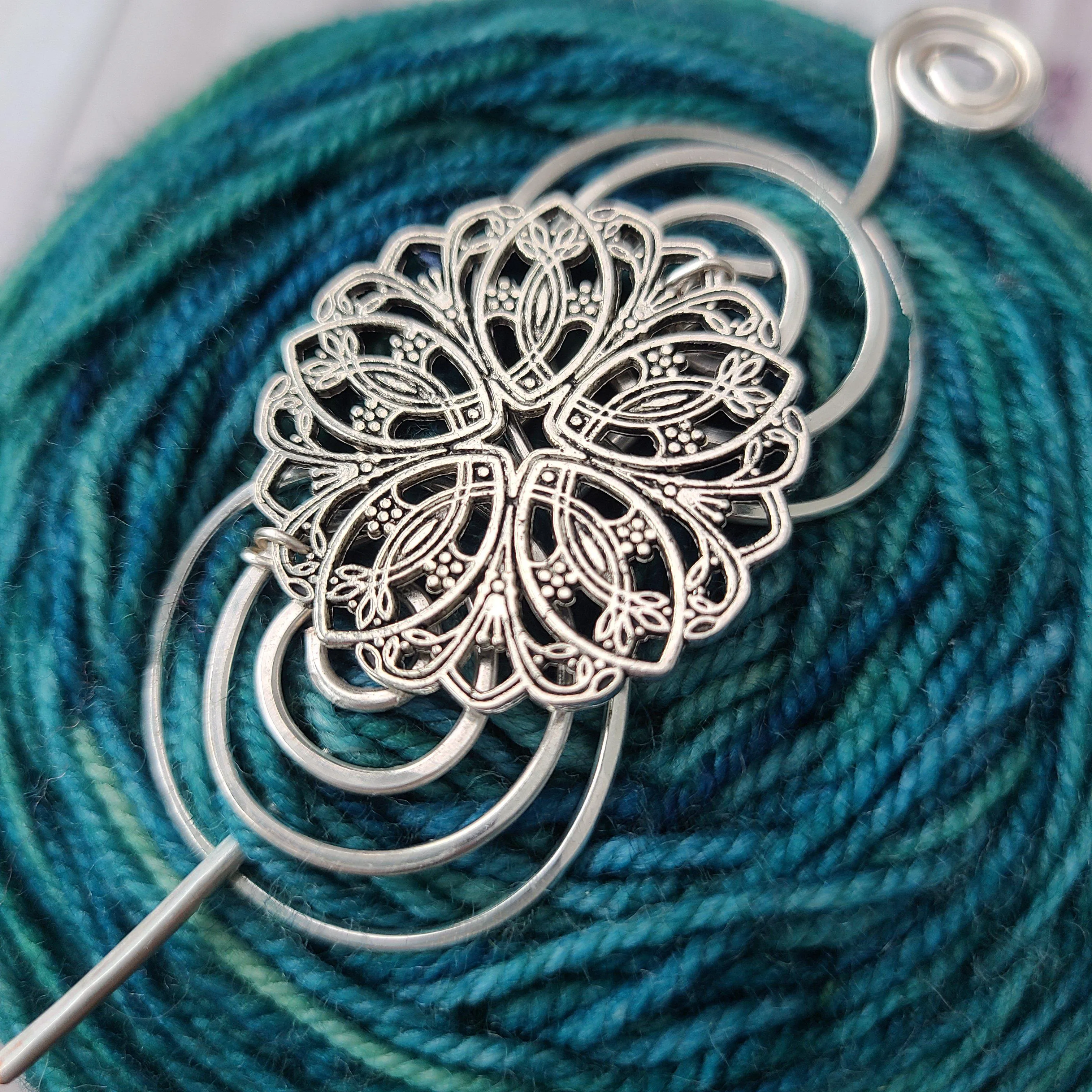 Filigree Flower Shawl Pin - Charmed Silver