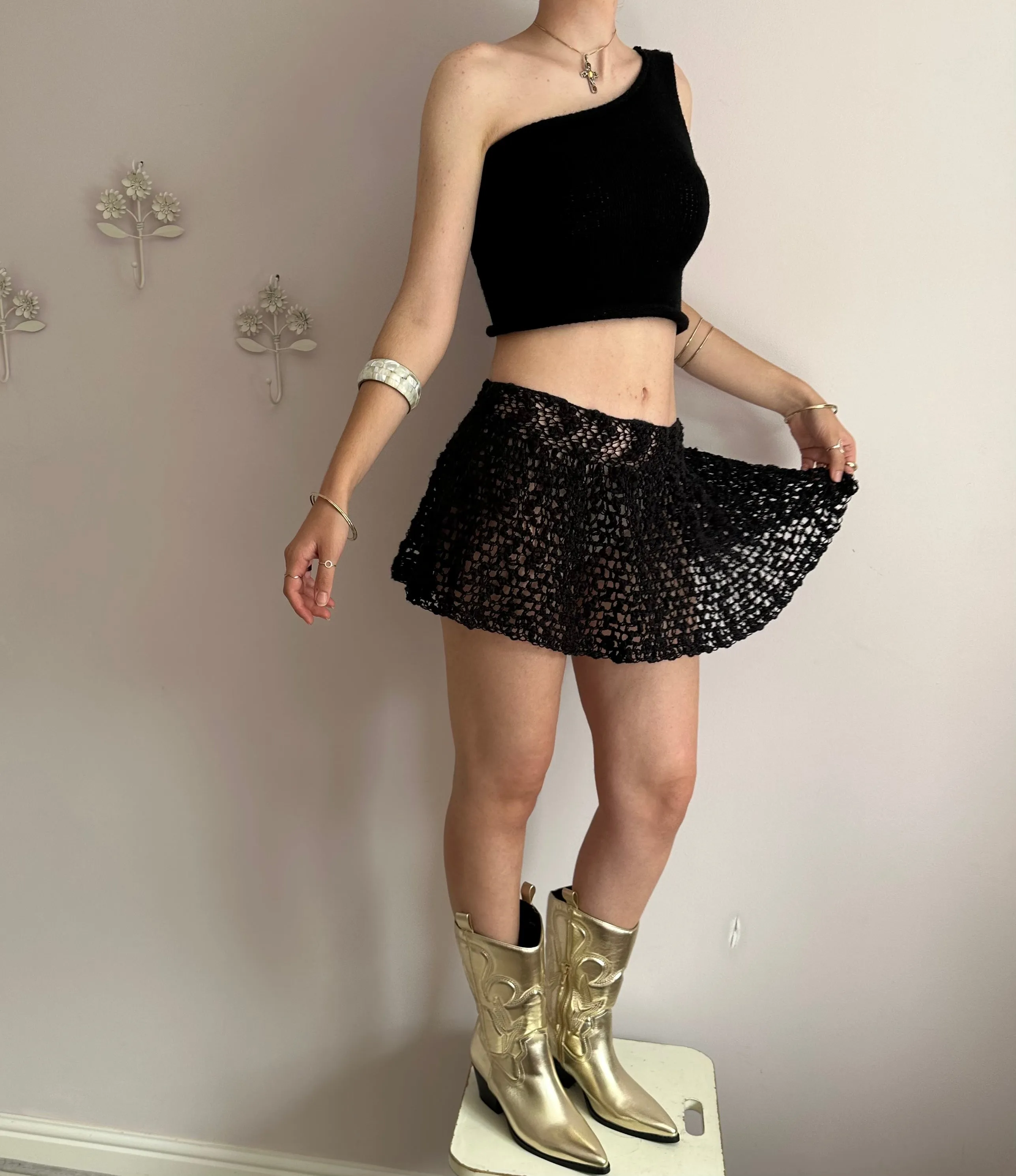 Handmade lace crochet rara skirt in black