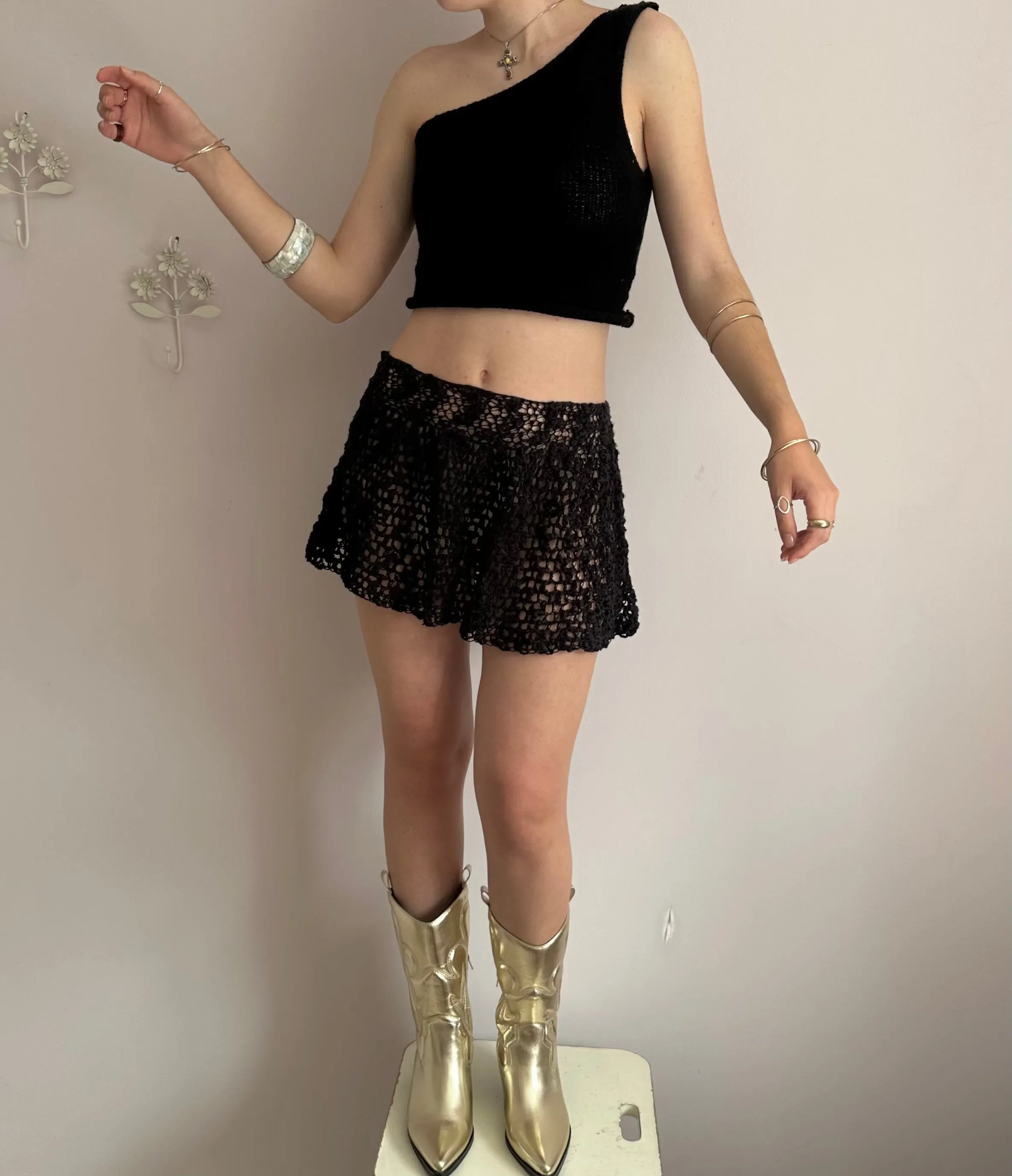 Handmade lace crochet rara skirt in black