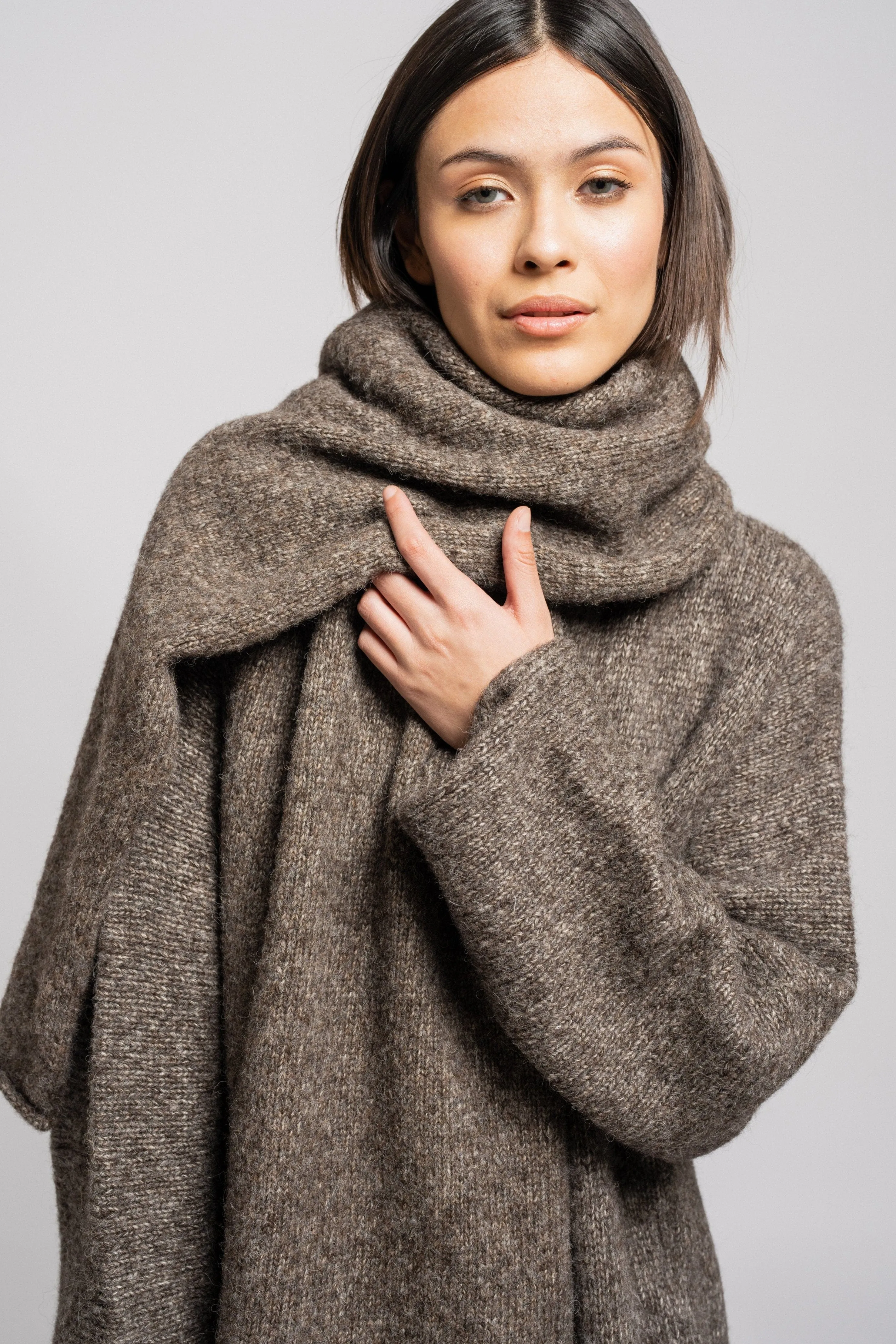 Heirloom Knit Scarf - Nutty Brown