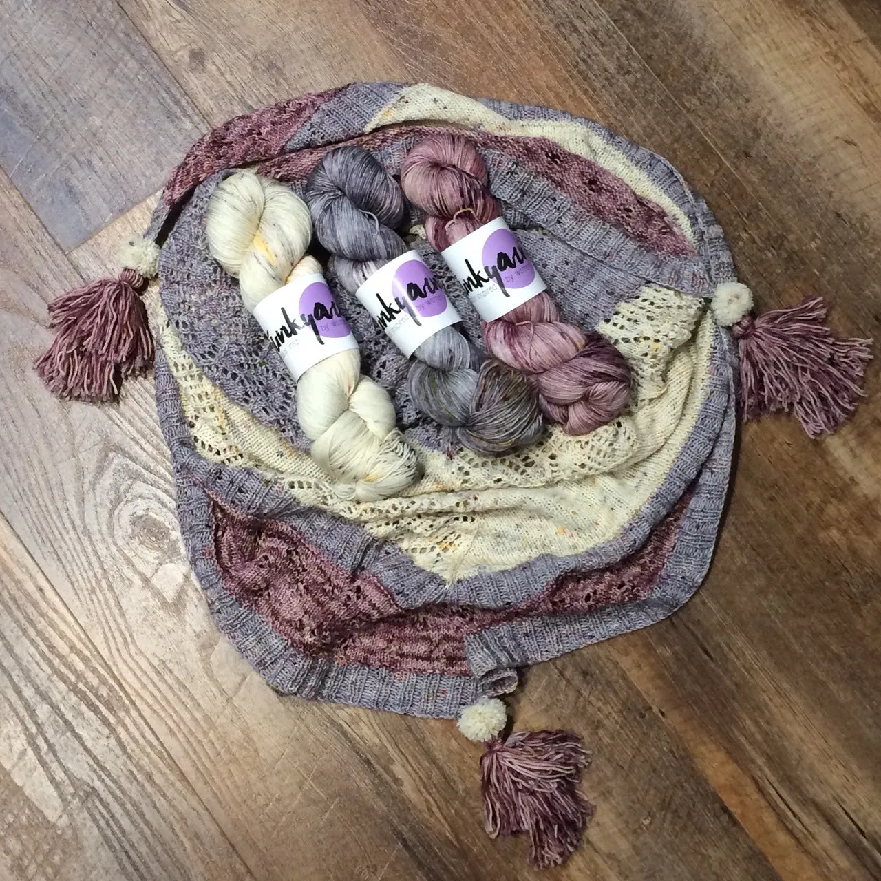 Junkyarn - Bronte Sisters Shawl Kit