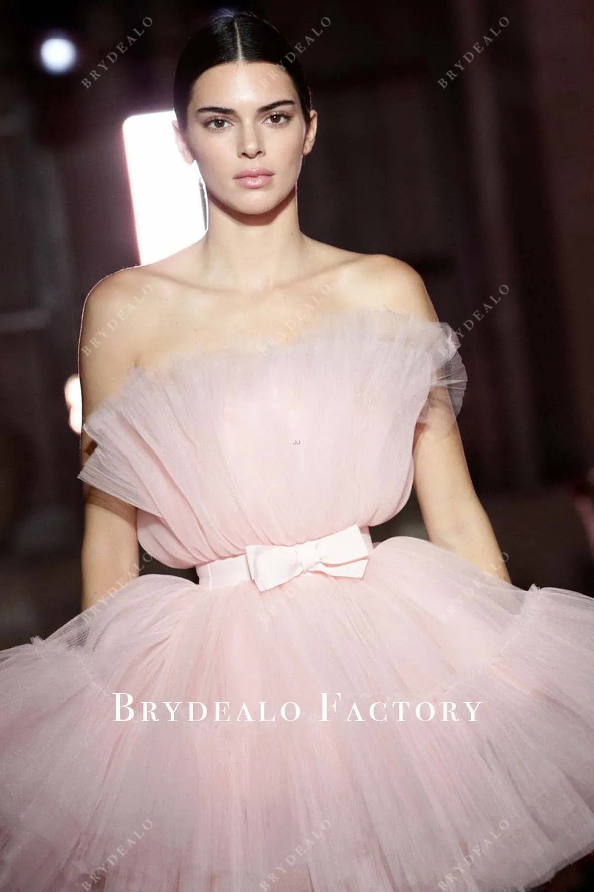 Kendall Jenner Pink Tulle Mini H&M Show In Rome Dress 2019 Dress