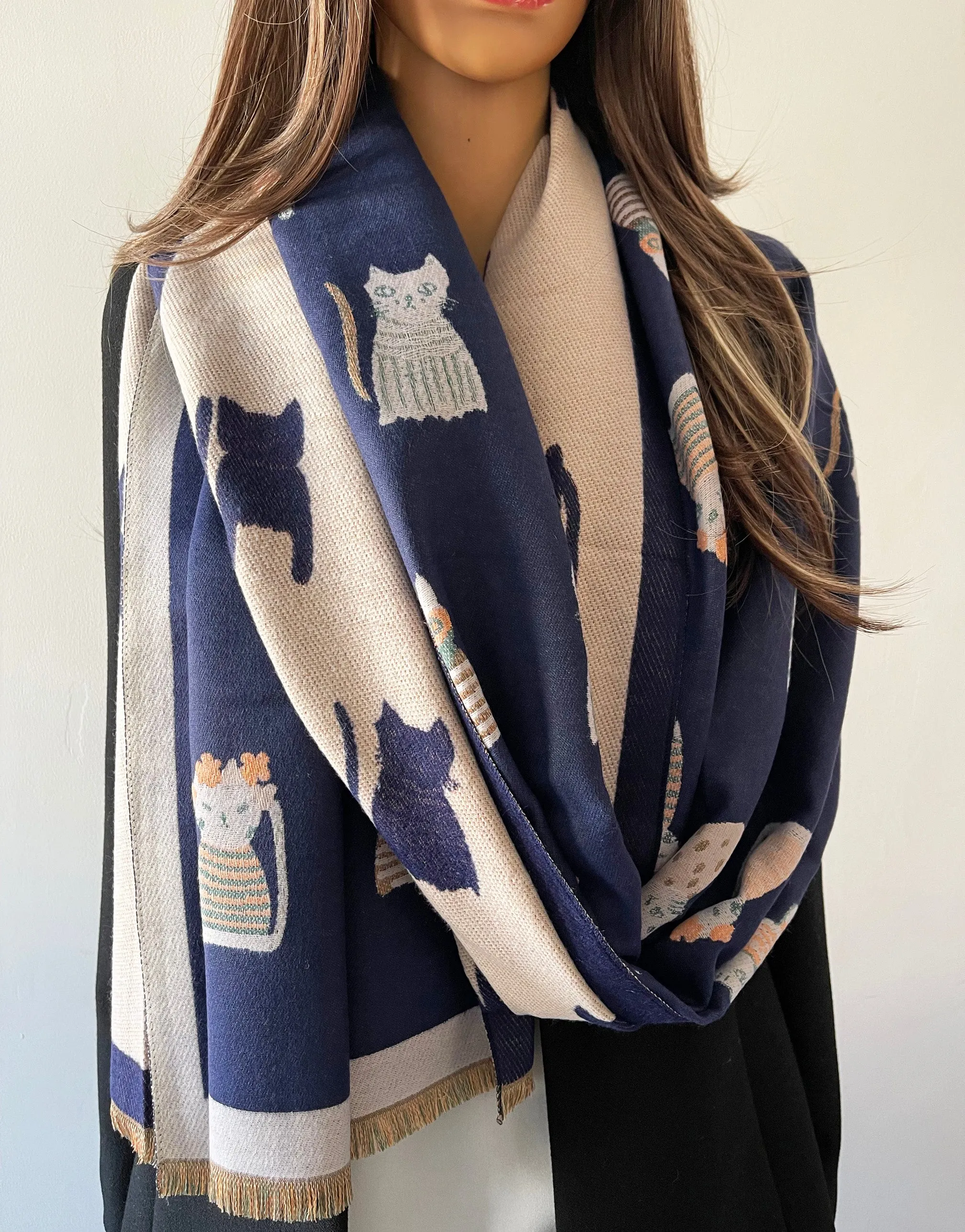 LARGE BLUE CAT THICK REVERSIBLE WINTER SHAWL BLANKET SCARF