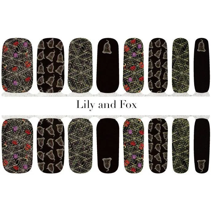 Lily And Fox - Nail Wrap - On The Web (Glow)