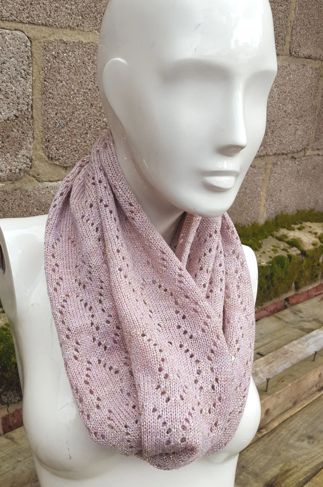 Shetland wool & Lurex lace infinty scarf, lace cowl soft pink