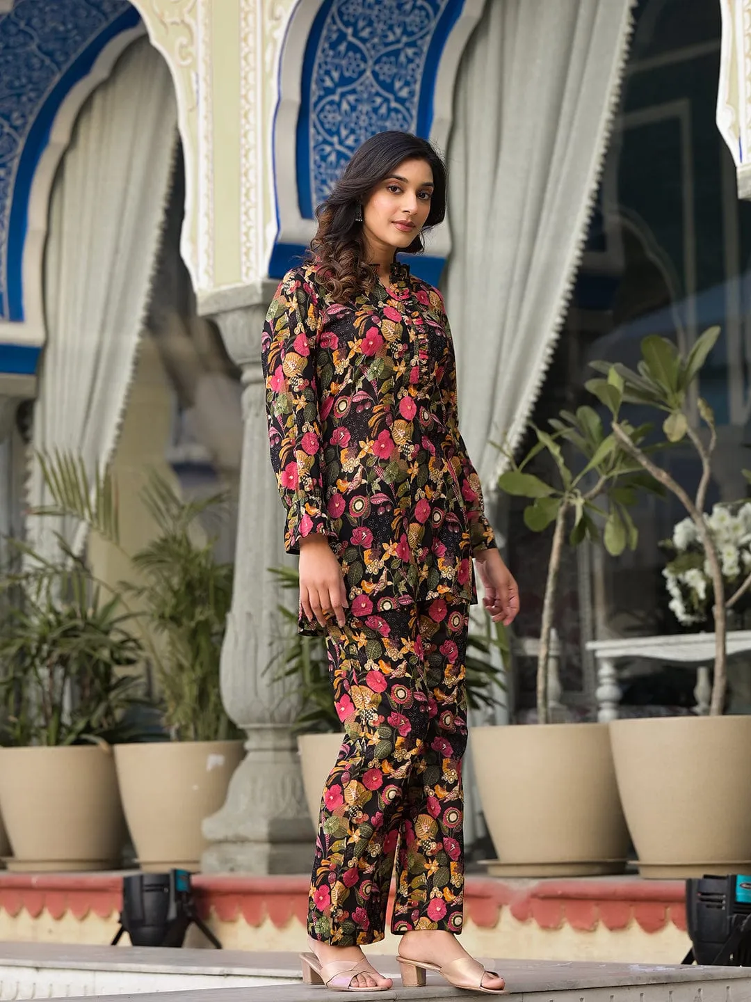 Varanga Women Black  Floral Printed Co-Ord Set