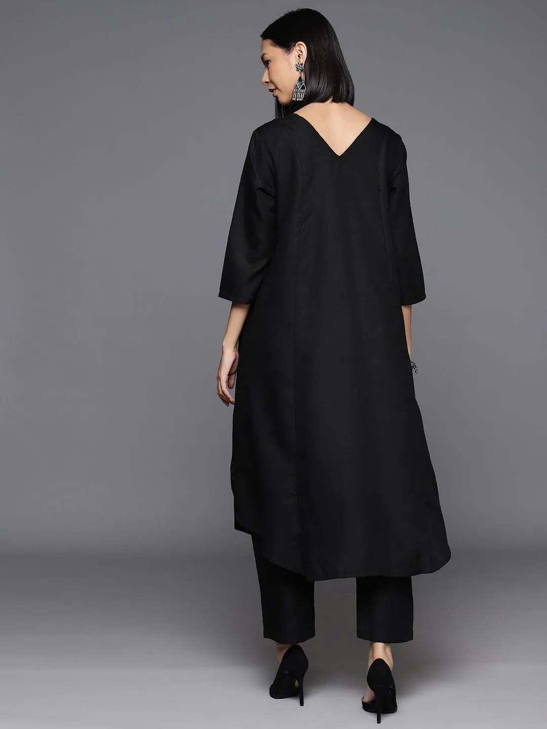 Varanga Women Black Solid A Line Tunic Paired With Tonal Bottom Vset21143