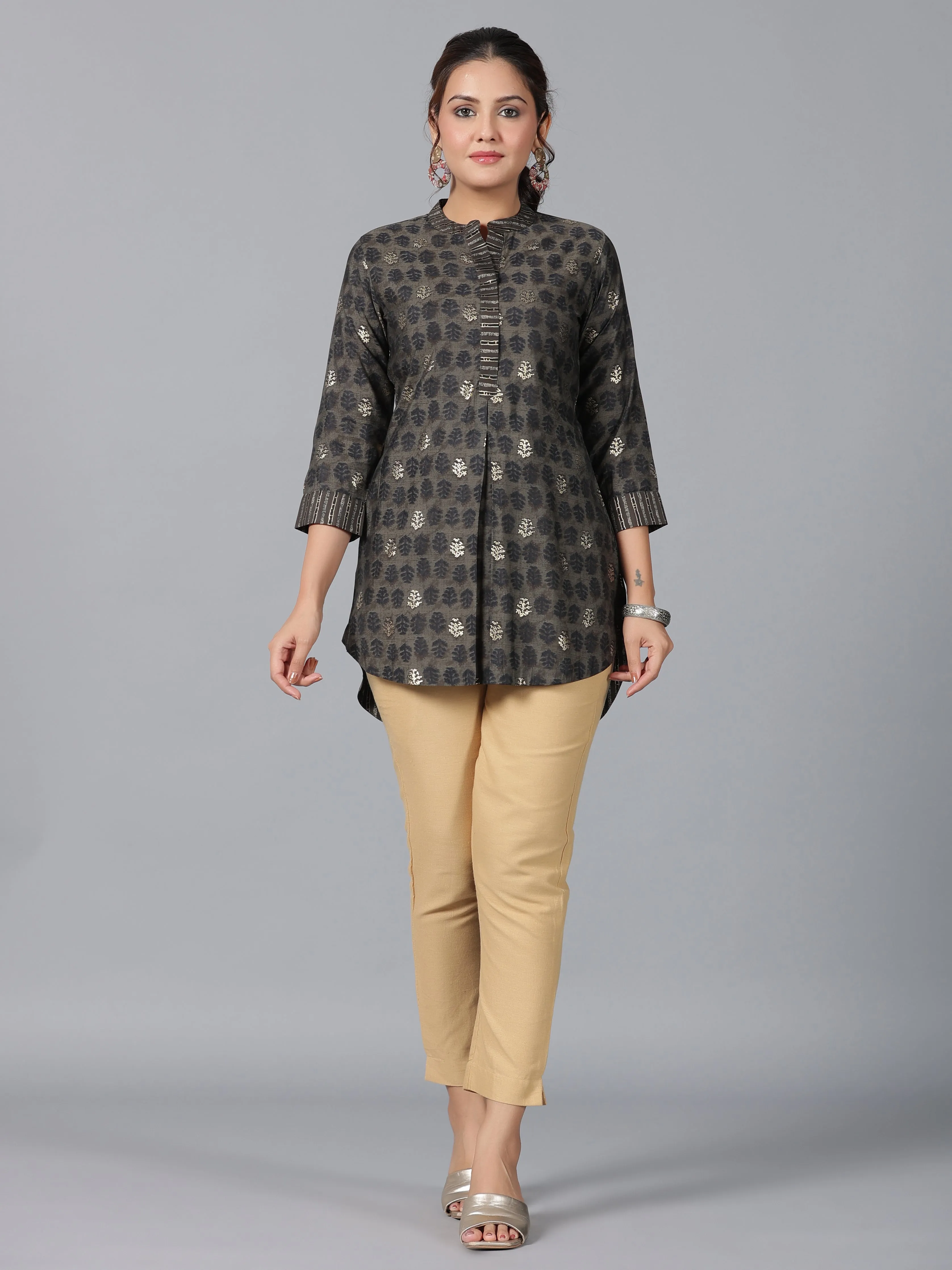 Women Black Muslin Printed High-Low Straight Tunic