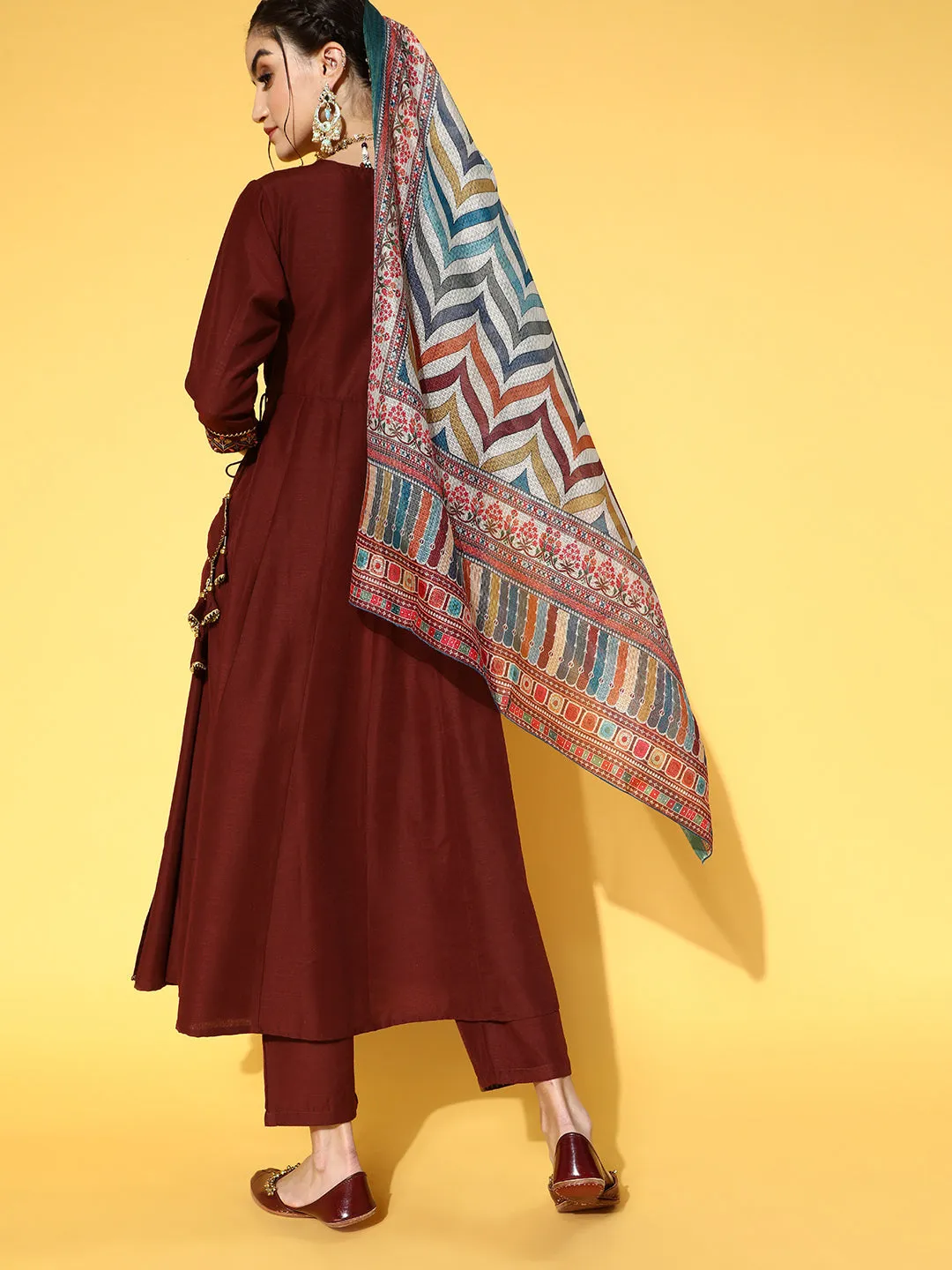 Women Brown Viscose Rayon Kurta Set With Dupatta