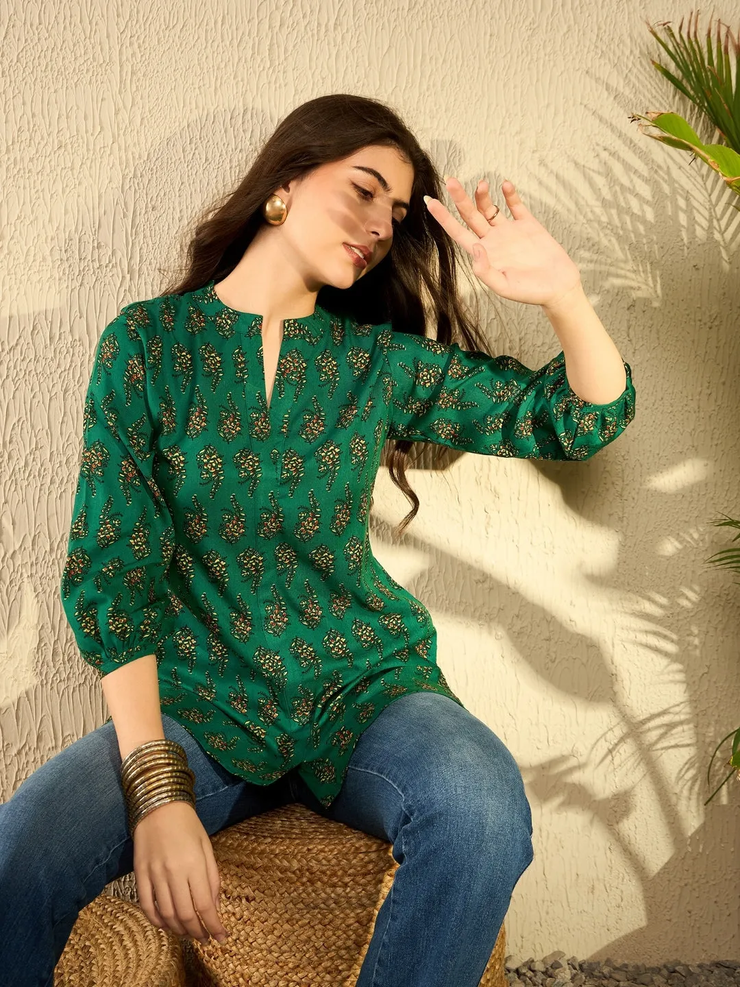 Women Green Rayon Blend Floral Printed Regular Tunic