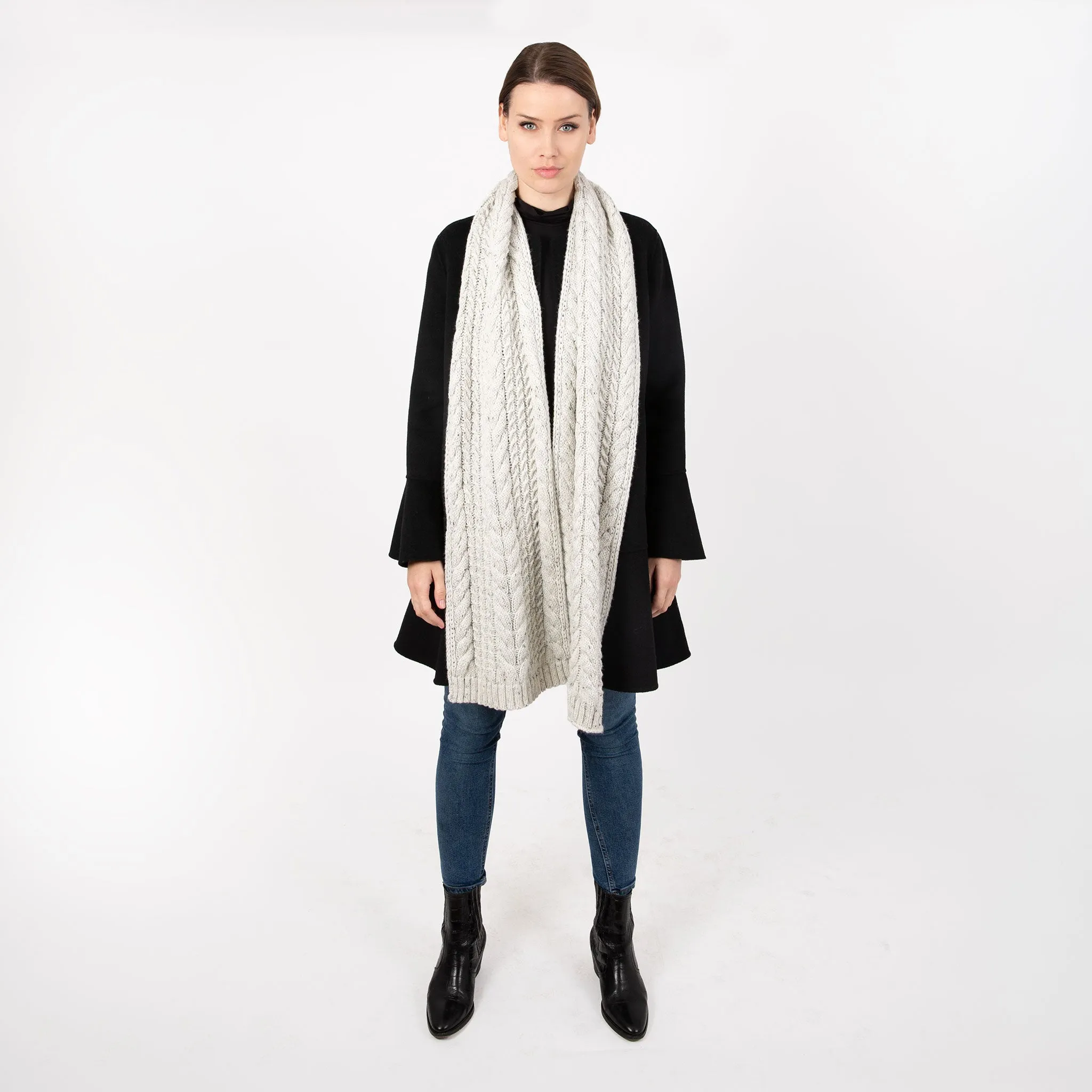 Women’s Cable Knit Scarf with Marl Yarn