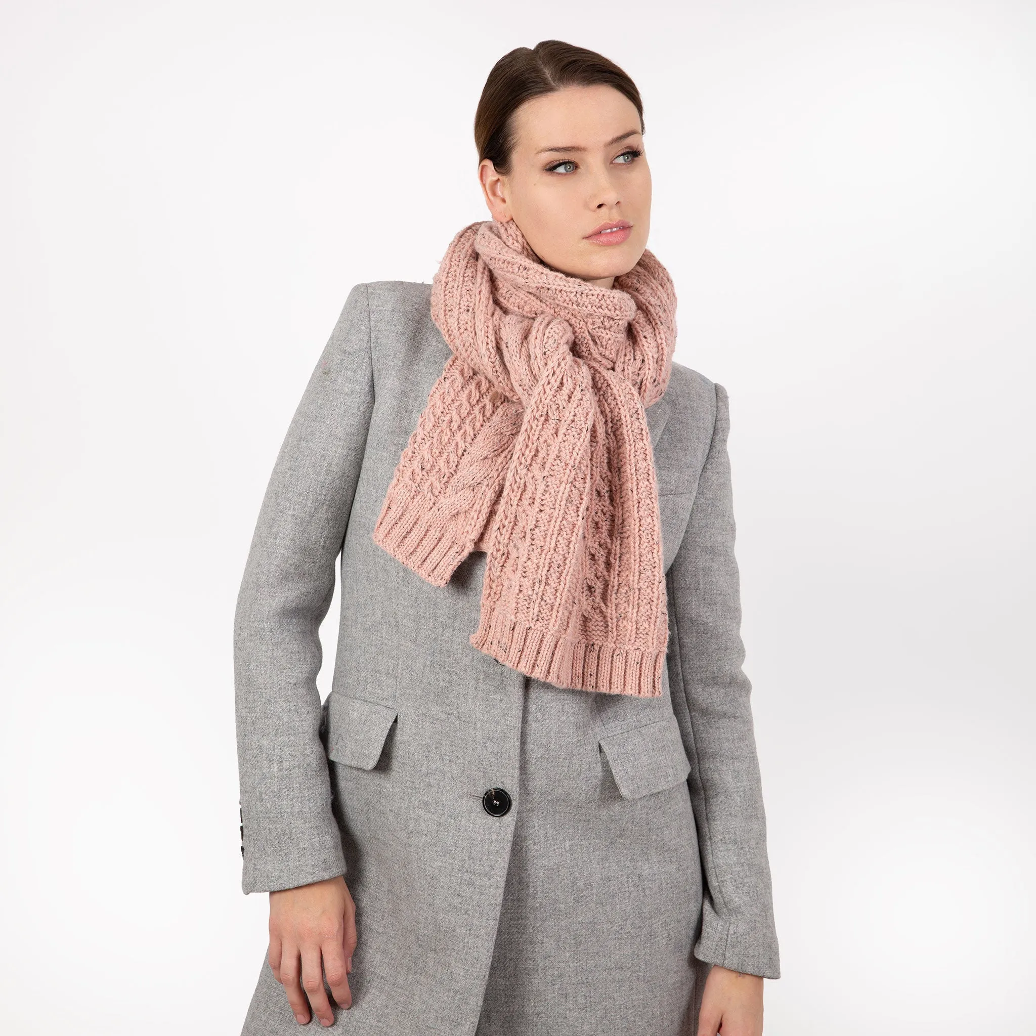 Women’s Cable Knit Scarf with Marl Yarn