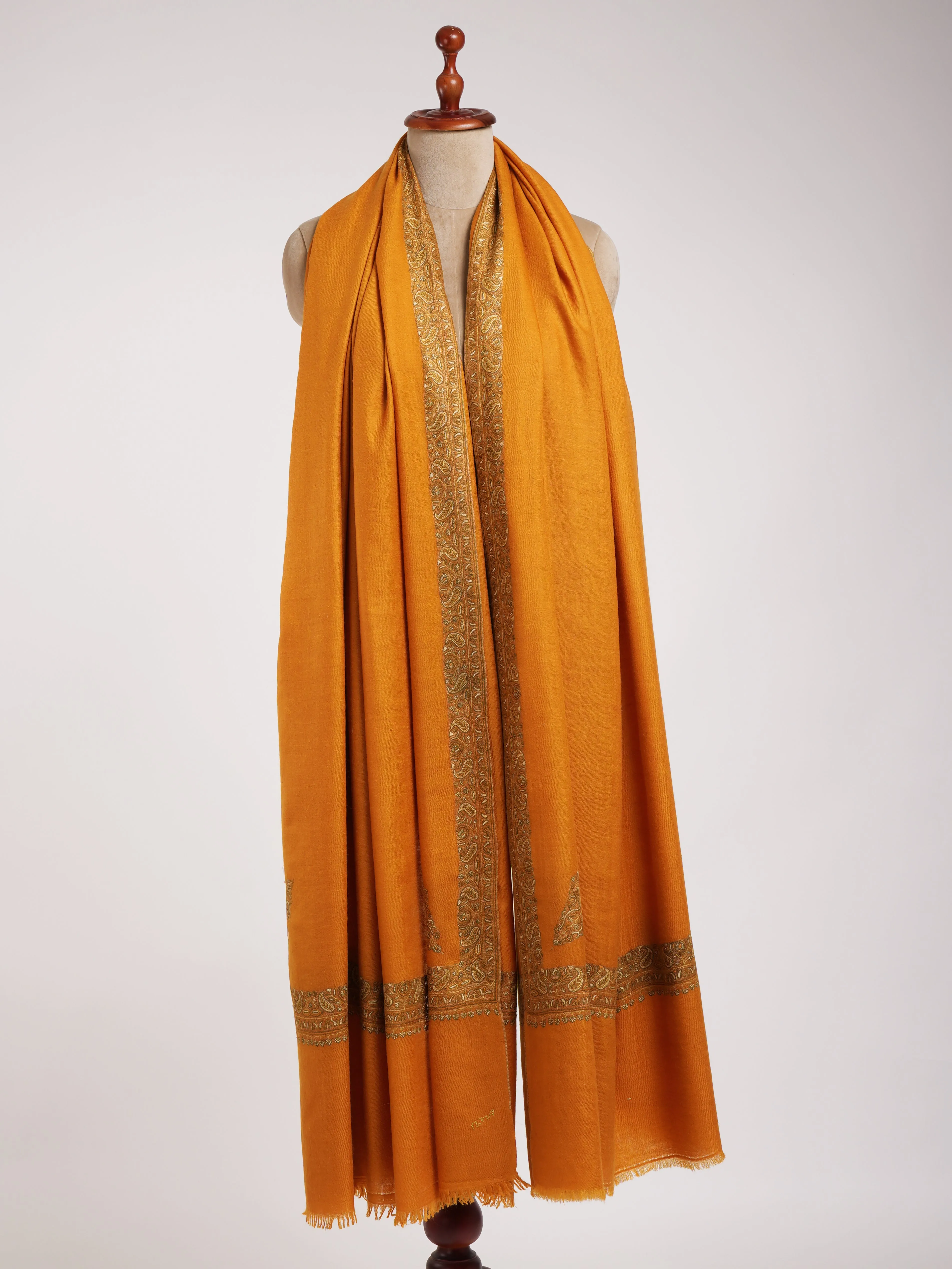 XL Sozni Embroidered Daur Dar Saffron Color Pure Pashmina Shawl